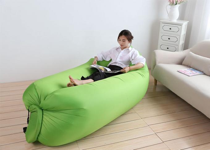 Airbag gonfiabile di nylon impermeabile del letto di sofà di 3 stagioni per dell'interno/all'aperto