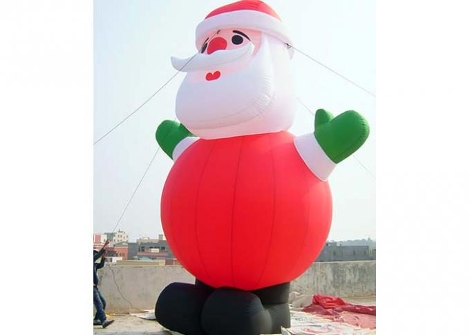 Prodotti gonfiabili svegli all'aperto Santa di pubblicità che annuncia Claus