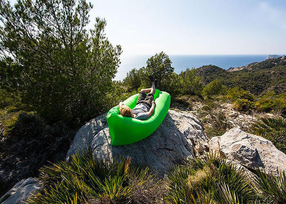 Sacchetto da letto gonfiabile a più colori per viaggiare / campeggiare fornitore